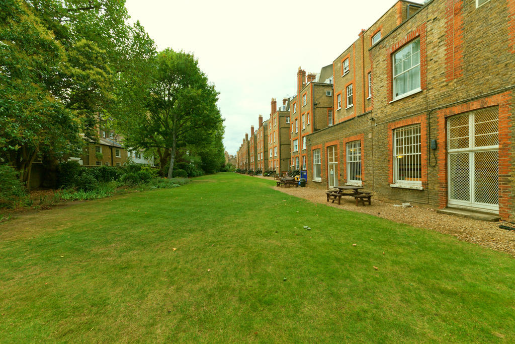 Hostel Evelyn Gardens London Exterior foto
